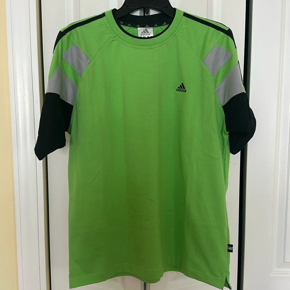 NWT Adidas Green Short Sleeve Athletic T-Shirt Men's L